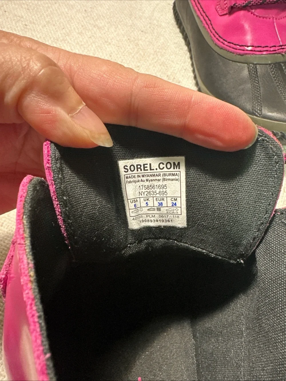 Sorel Out N About Duck Boots Women's Sz 6 Black Pink Rubber Rainboot